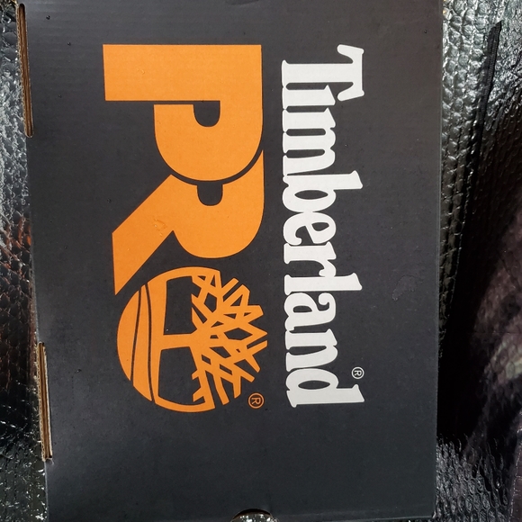 Men's Waterproof Timberland boots - Picture 5 of 5